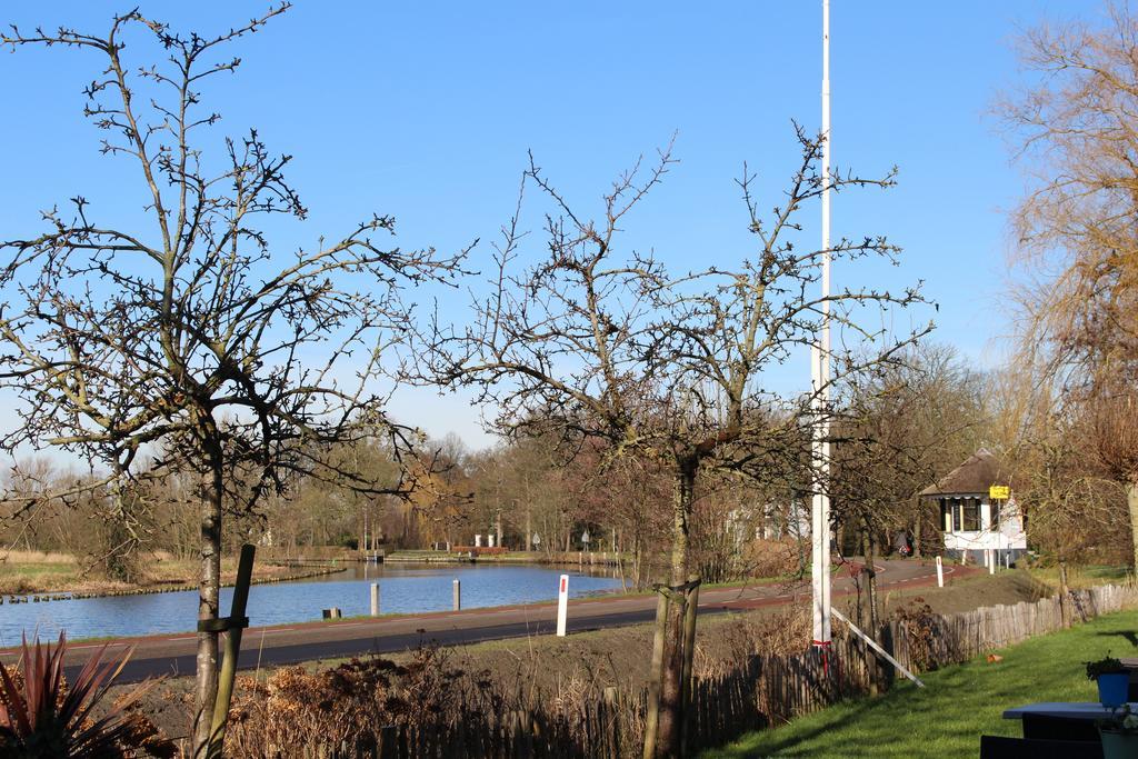 The Riverside Logies & Restaurant Maarssen Eksteriør bilde